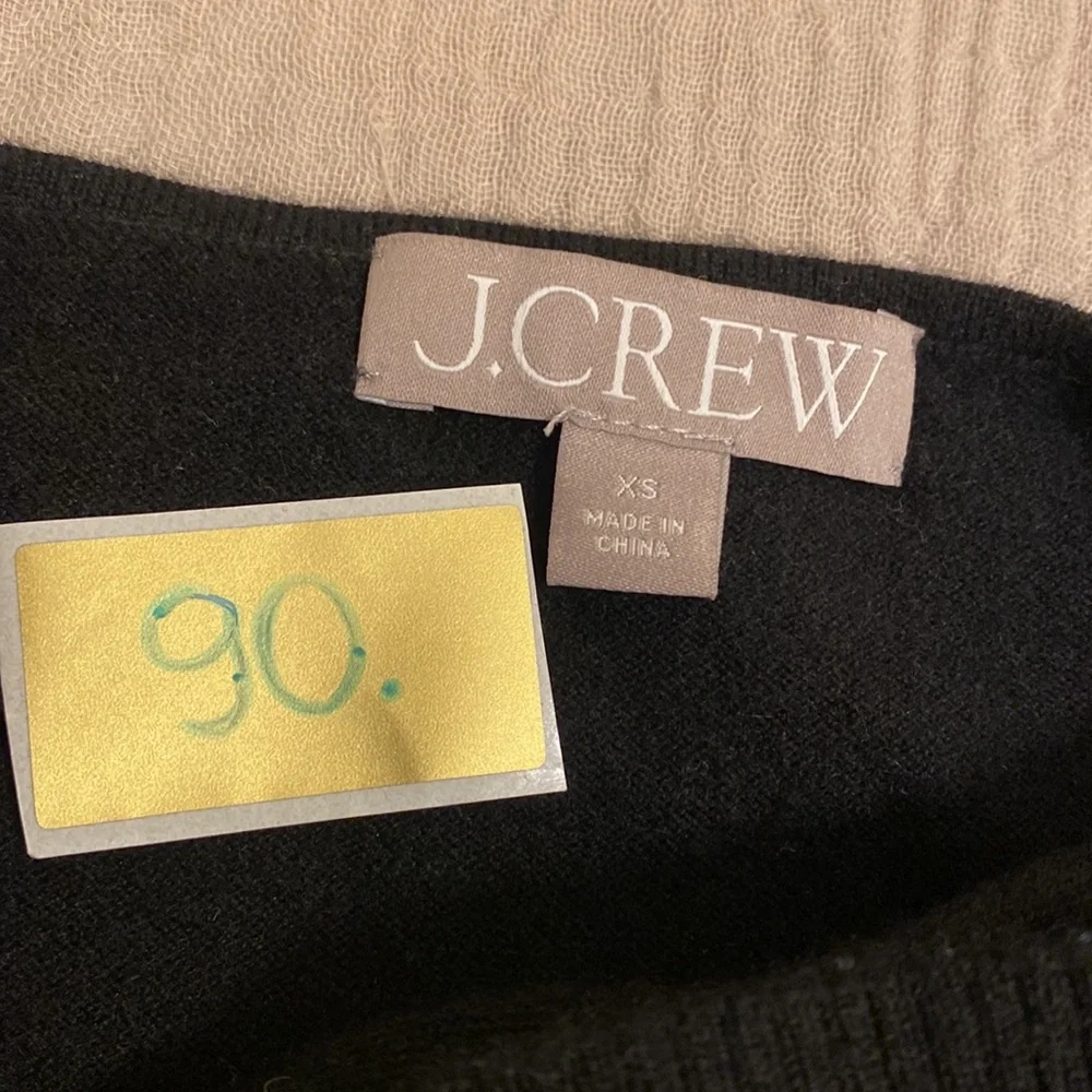 J. Crew Black Twist-Front Cashmere Blend Sweater. Size XS. Style BM192